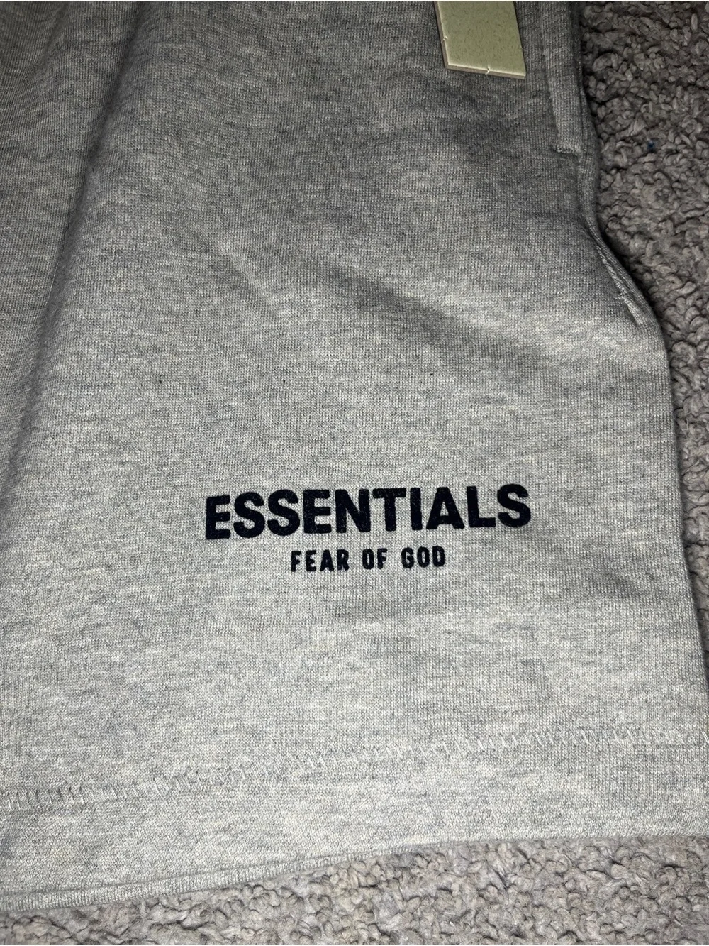 Fear of God Essentials Sweat Shorts – Small